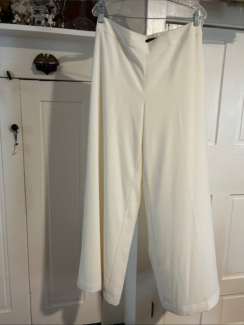 Ann Taylor Wide Leg White Crepe Trousers